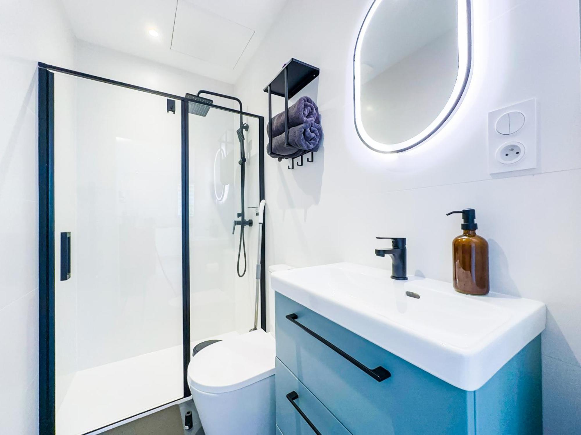 Serenity Suite Venissieux Ngoại thất bức ảnh