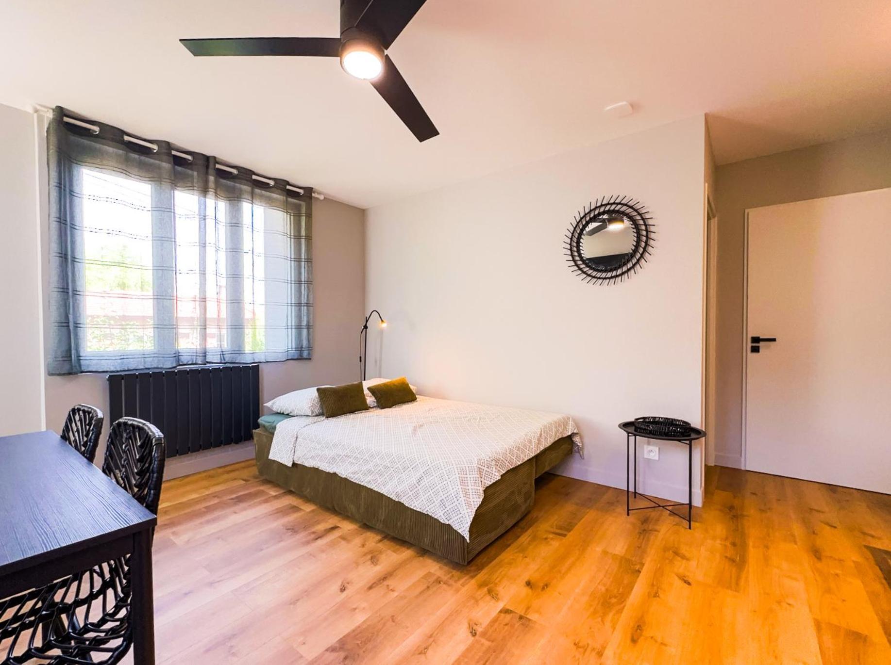 Serenity Suite Venissieux Ngoại thất bức ảnh