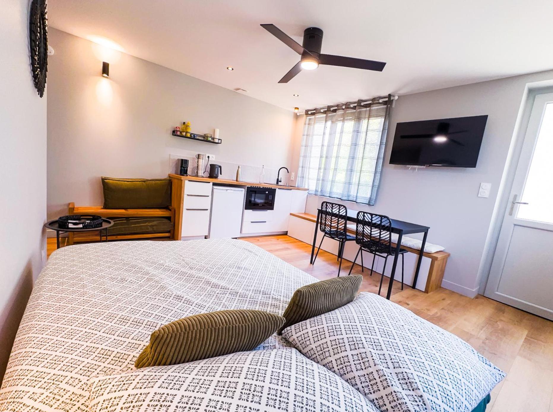 Serenity Suite Venissieux Ngoại thất bức ảnh